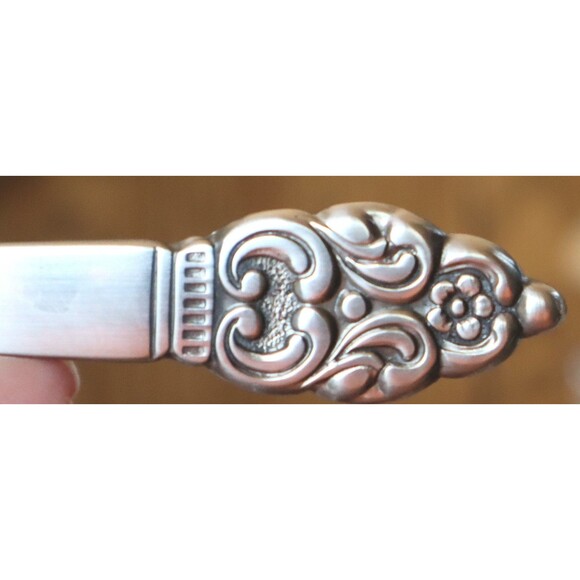 Oneida Community Vinland Salad Forks - 6 - Never Used in Wrappers - Picture 4 of 5